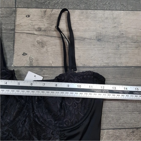Urban Outfitters Ava Lace Corset Basque Medium 12 14 Black Underwired Top BNWT - Picture 4 of 10